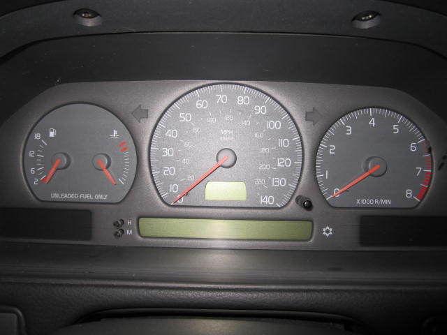 Speedometer cluster volvo s70 v70 1998 98 524396