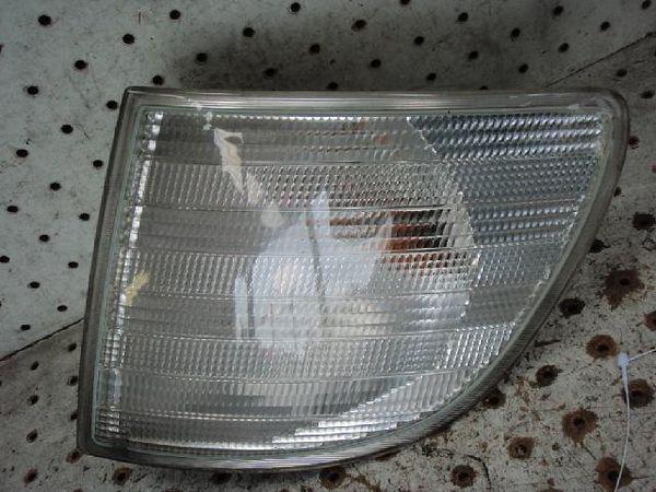 Mercedes benz v class 1999 left clearance lamp [6811100]