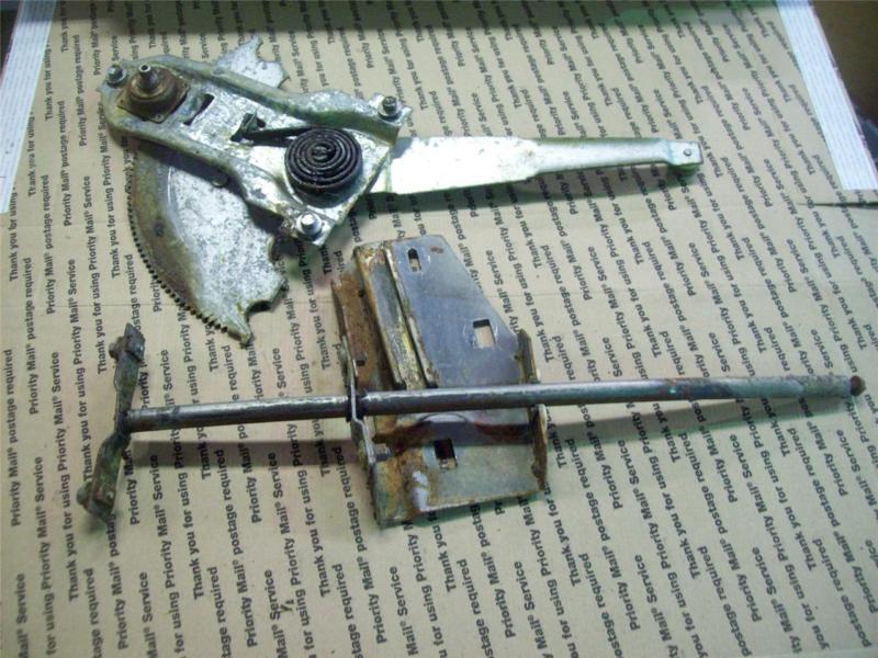 74 75 76 dodge dart plymouth scamp door glass window regulator & guide rh