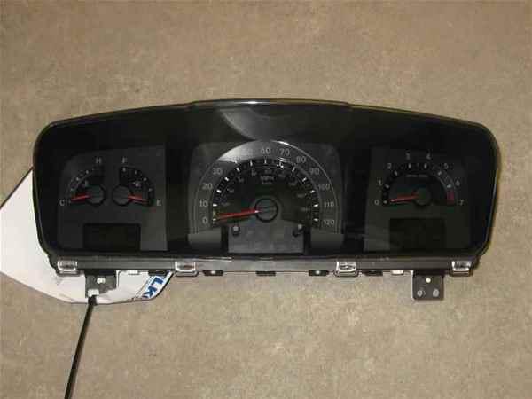 2010 dodge journey speedometer cluster 74k oem lkq