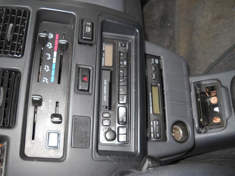 Radio/stereo for 95 96 97 toyota tacoma ~