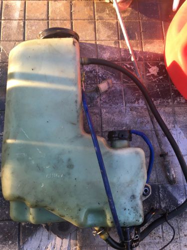 Yamaha 90 hp outboard 2002 oil tank