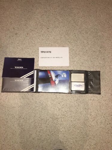 2001 volvo v70 complete wallet and owner&#039;s manual/books