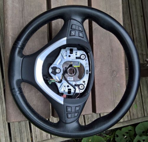 Bmw e70 2009 steering wheel