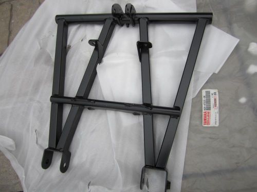 Nos 1997 yamaha venture vmax 500 600 700 vx600 vx700 pivot arm 8cr-47331-00-00