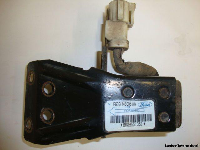 92 93 94 95 front upper air bag sensor f5db 14b006 oem