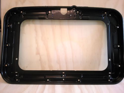 1999-2004 land rover discovery ii sunroof frame tray