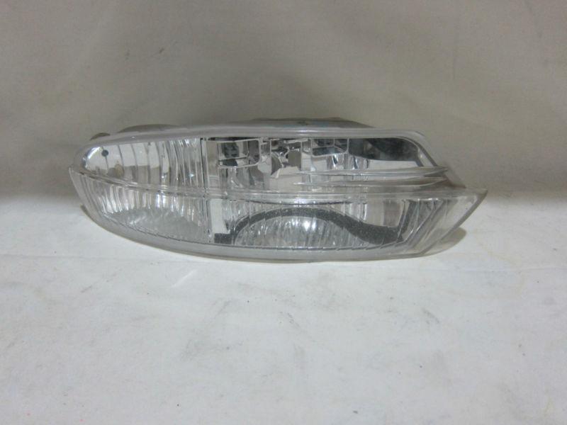 04-06 lexus ls430 oem used rh-passenger fog light