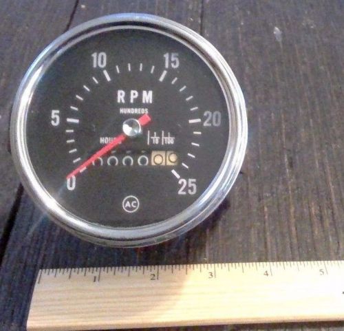 Vintage ac tachometer with hourmeter 2500 rpm heavy diesel / gas 1:1 ratio