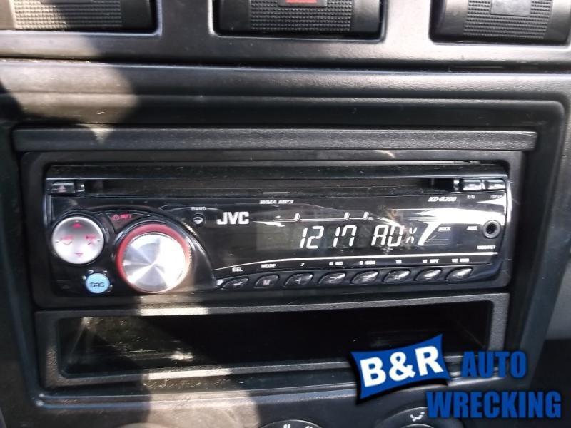 Radio/stereo for 02 kia rio ~