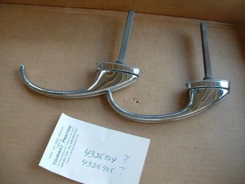 Nos 1948 nash &#034;600&#034; chrome door handles ( 2 )  !!!!!!!!