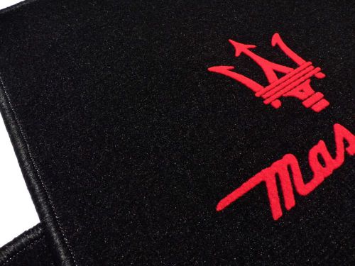 Black/red vel. floor mats for maserati quattroporte v - lhd or rhd