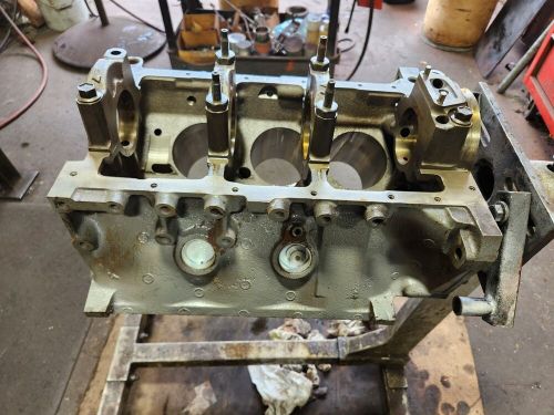 1986-1991 3.0l ford engine bare block e6ae-6015ag bored &amp; honed .030