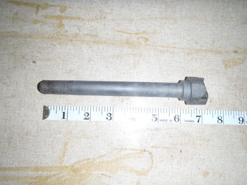 Triumph tr2 - 3b crankshaft bolt