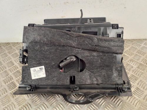 Volkswagen passat 2010-2016 glove box b7 3c 3c2857101j