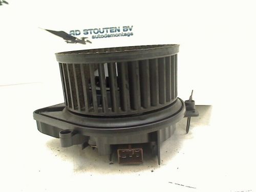 Heater fan engine audi a4 avant (b7) combi 2.0 20v (old) 2006 8e1820021e-