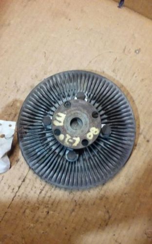 Fan clutch 8-305 5.0l id am fits 80-81 blazer/jimmy (full size) 9179