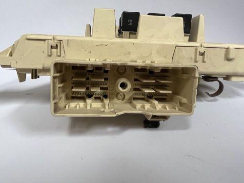 98-02 land cruiser lexus lx470 junction block fuse box under passenger dash oem