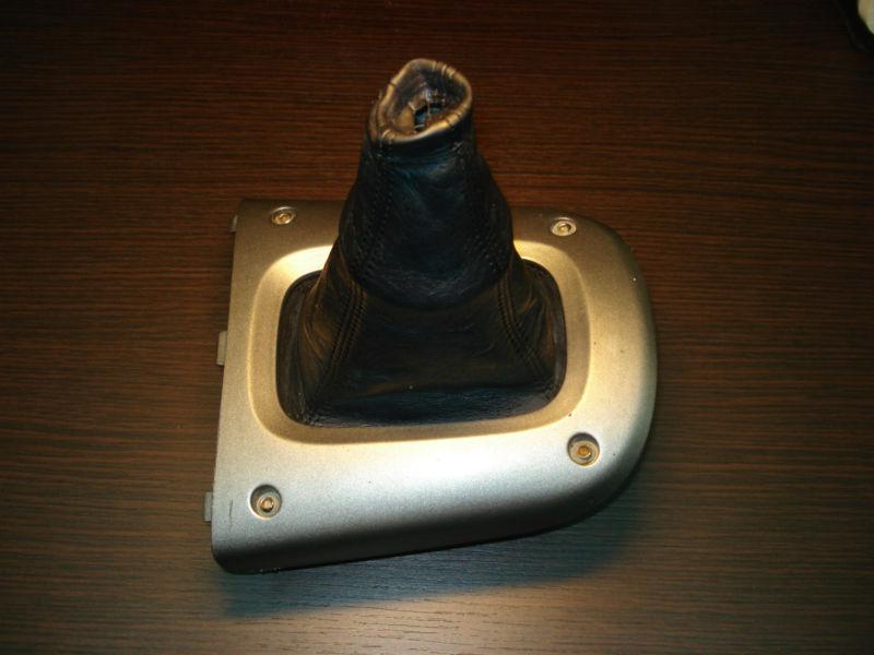 01 02 03 04 toyota rav4  manual gearbox gear lever cover shift boot used