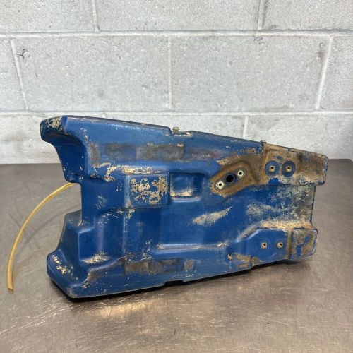 Honda trx250r oem  gas tank  1987-89 blue trx 250r