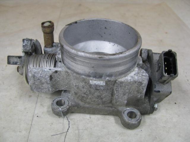 Throttle body hyundai elantra tiburon 2001 01 02 03