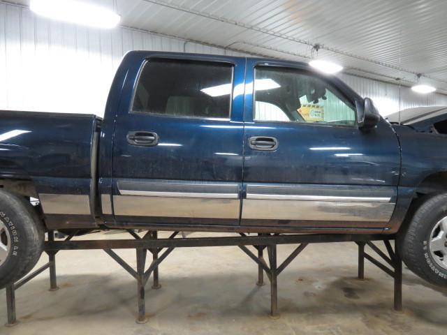 2005 chevy silverado 1500 pickup front door right