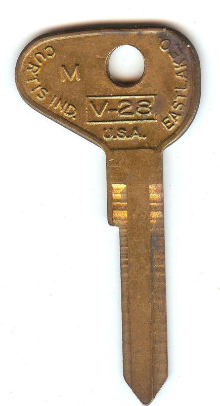 Key blank for vw beetle super beetle karmann ghia vw71 hf33  v81w v28 vo10