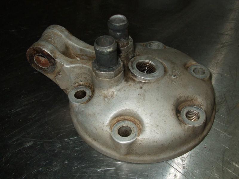 Honda 1988 cr250 cylinder head