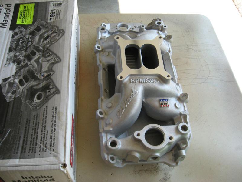 Edelbrock big block chevy intake manifold