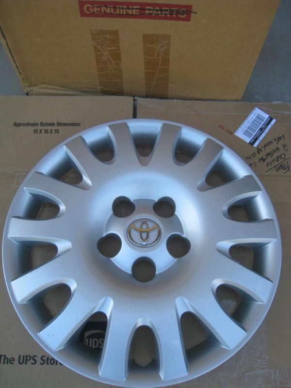 Toyota camry 16" factory wheel cover oem