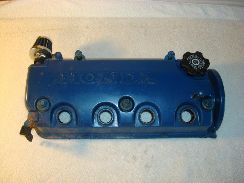 1998 honda civic valve cover ,1.6 l, 4 cylinder