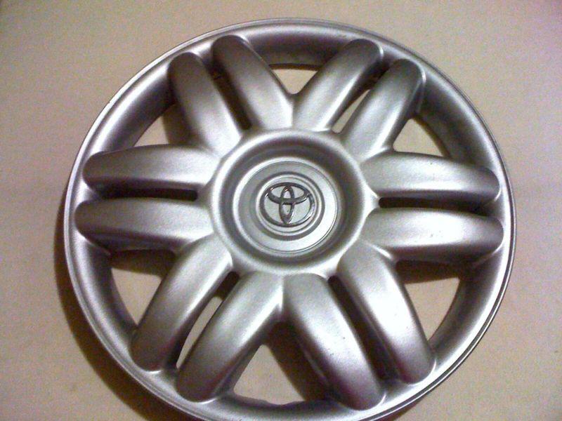 Toyota camry 15 inch 2000 2001 01 02 hubcap wheel cover oem factory original cap