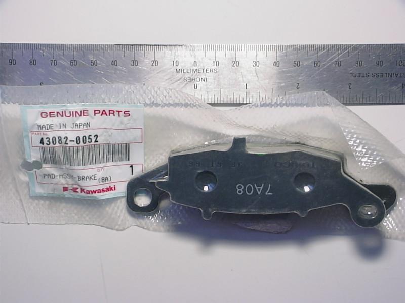 43082-0052 $39.99 kawasaki vulcan 2000 classic vn2000 oem rear brake pads 1 set