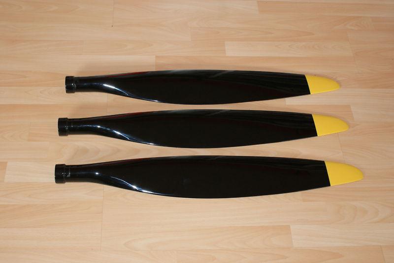 Composite blade, carbon cevlar propeller for rotax