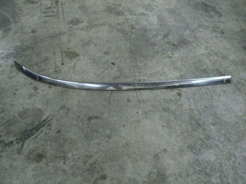 1967-69 chevrolet camaro rh lower windshield stainless trim moulding