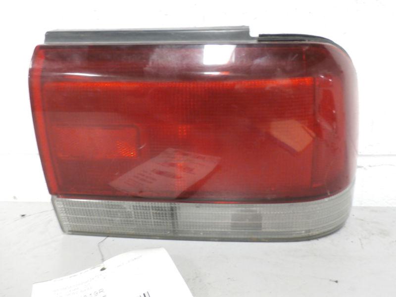 93-94 subaru legacy passenger side tail light