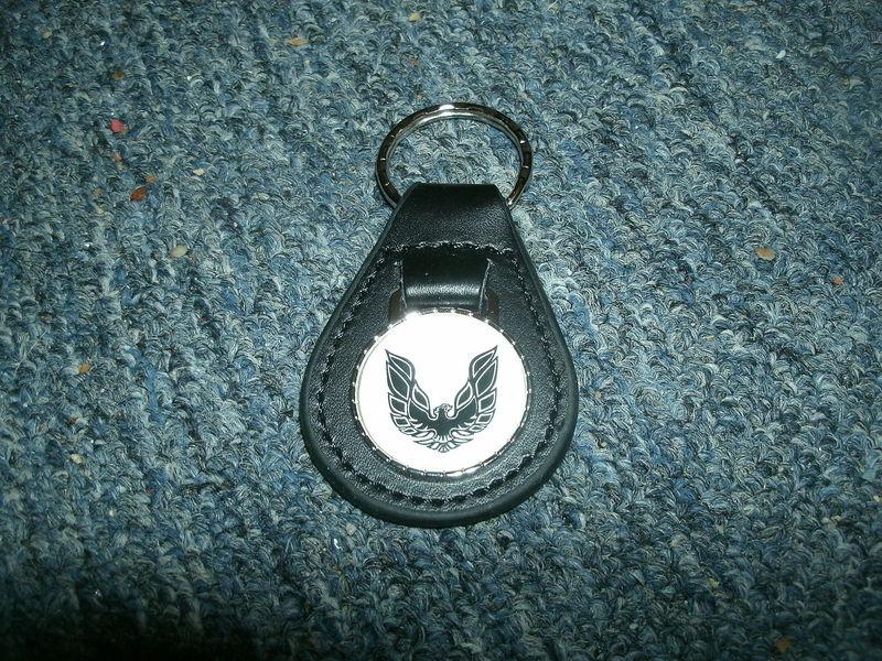 1960's 1970's pontiac firebird or trans-am logo leather keychain black w black