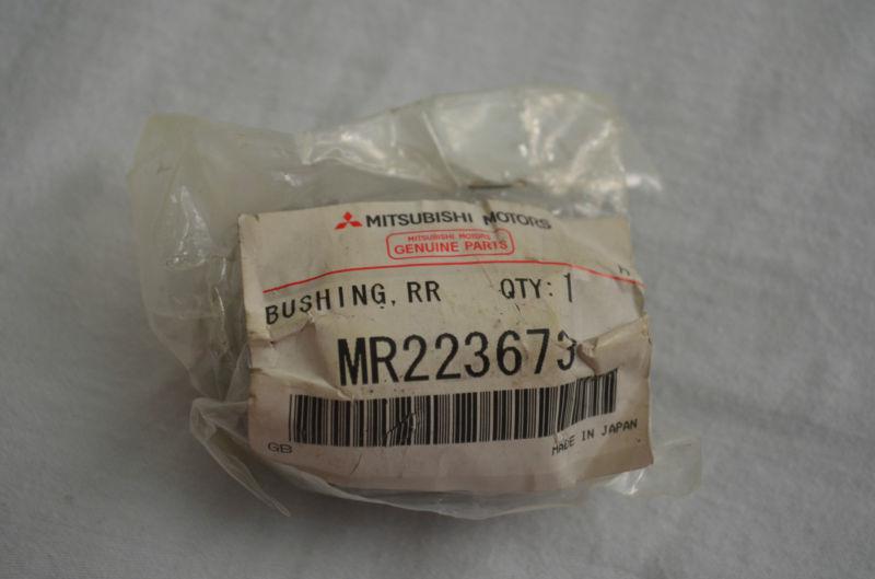 Selling new original mitsubishi motors  - arm bushing  mr223673