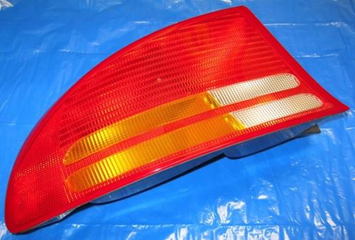 1998-2004 dodge interpid, rear tail light - left (driver's)