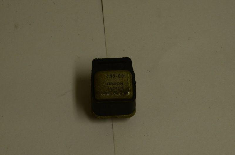 Yamaha xj 550 maxim omron 345-00  relay