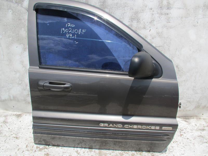 99 00 01 02 03 04 jeep grand cherokee right front door 189143