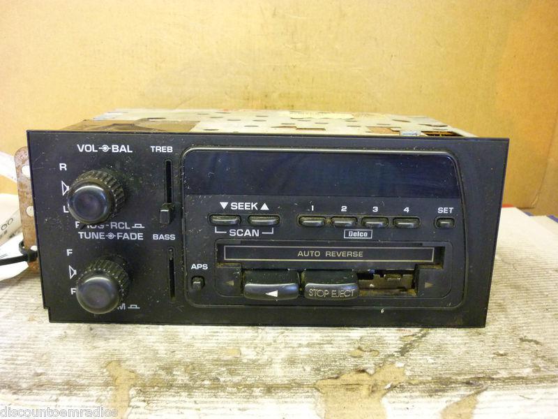 94-96 chevrolet camaro radio cassette player 16176761 *