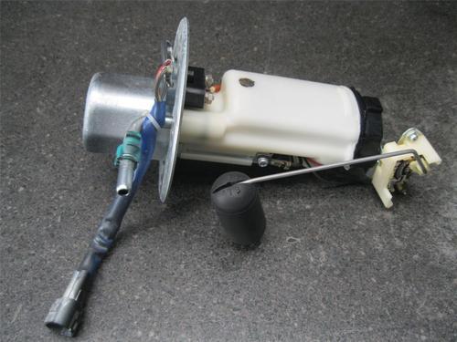 07 suzuki gsxr gsx-r 750 fuel pump sending unit 245