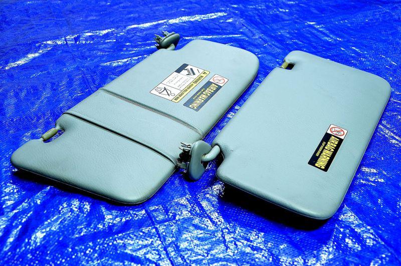 Honda crv 02 03 04 05 06 sun visor sunvisor shade block left & right set, gray