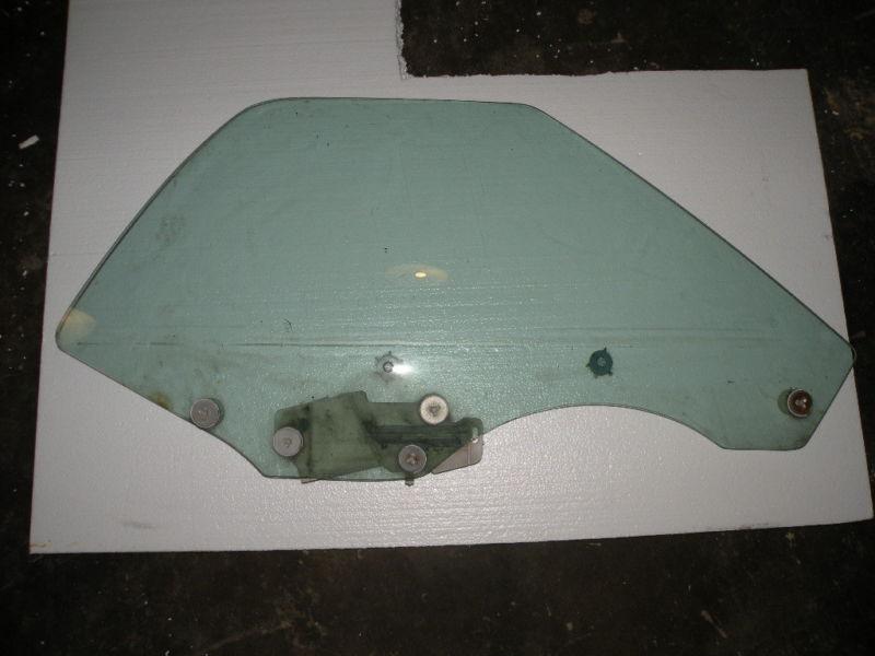 1977-1979 ranchero door glass   right side (passenger)   oem