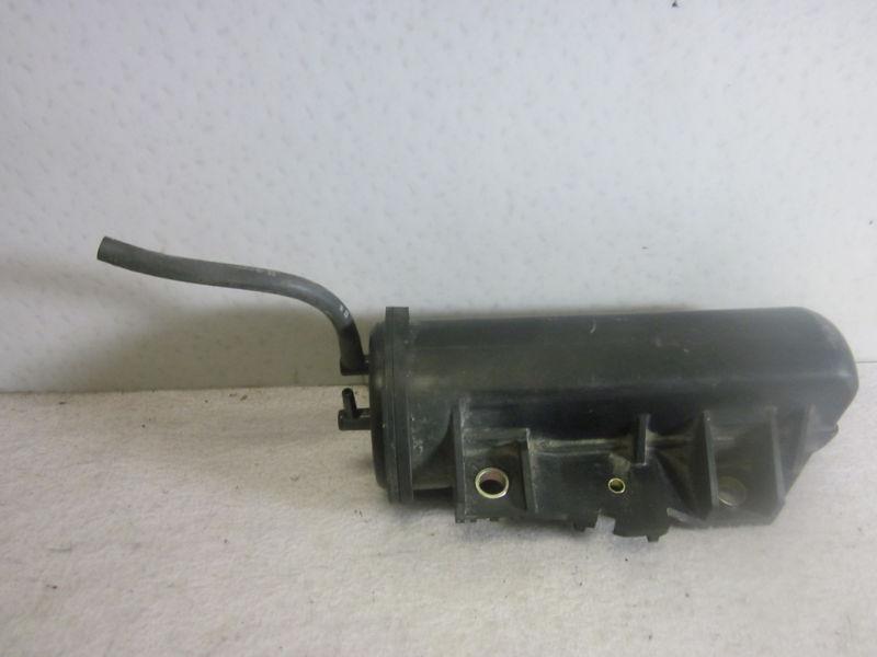 2001-2005 lexus is300 valve canister 25719-46040 vapor sensor oem *ca-2