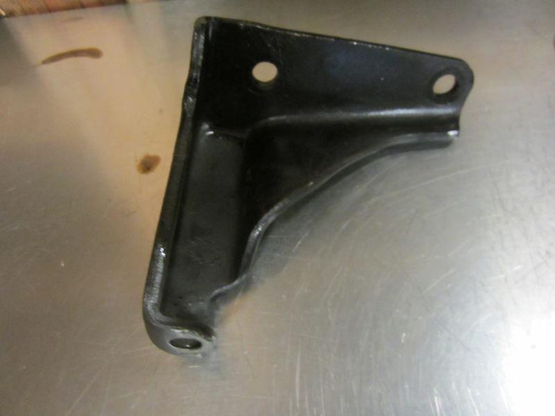 Vt126 adjustment bracket 2004 dodge neon 2.0 sohc