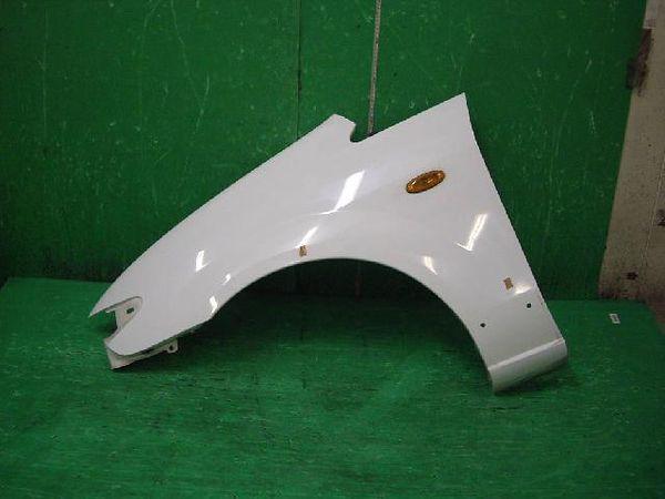 Mazda premacy 2001 left fender panel [0110700]