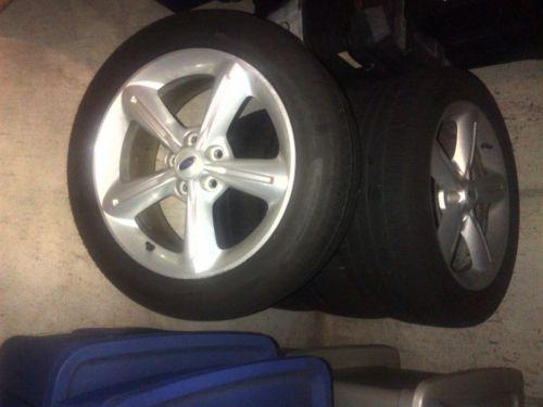 2010 ford mustang gt stock wheels and tires only 1000 miles used!