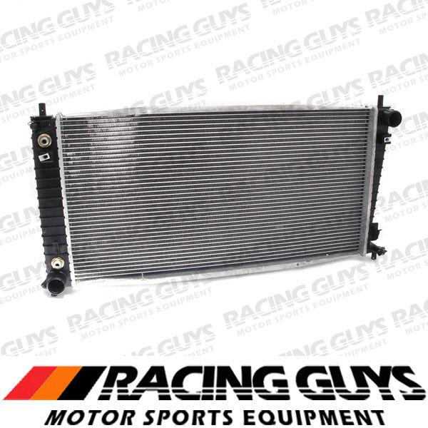 2004-2006 ford expedition 4.6l/5.4l v8 cooling radiator replacement assembly